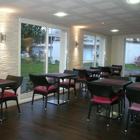 Charme Hotel, Montbeliard Sud 外观 照片