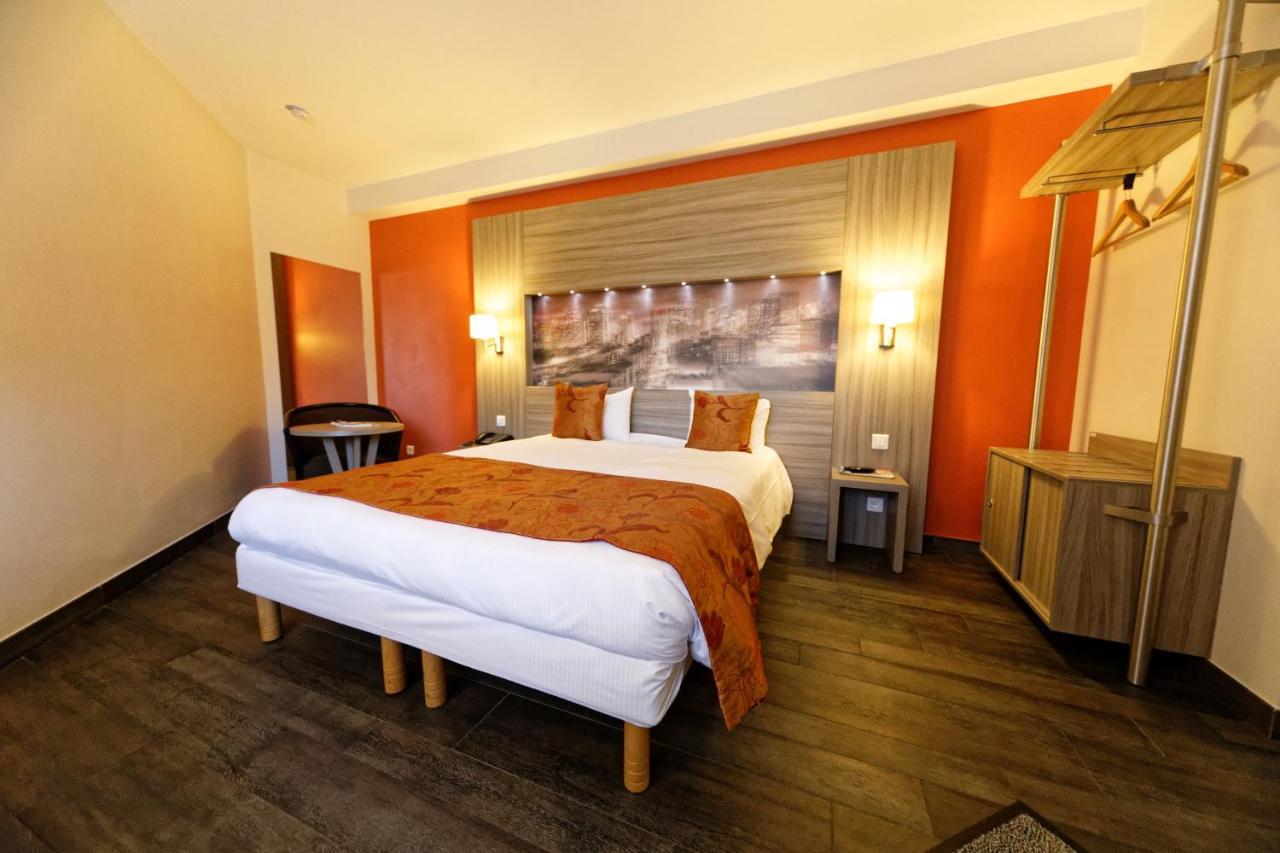 Charme Hotel, Montbeliard Sud 外观 照片