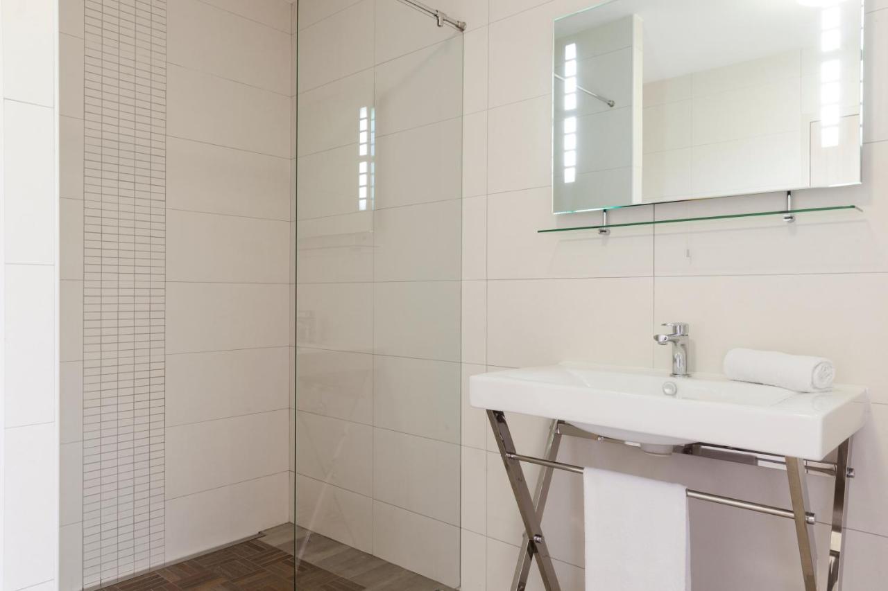 Charme Hotel, Montbeliard Sud 外观 照片