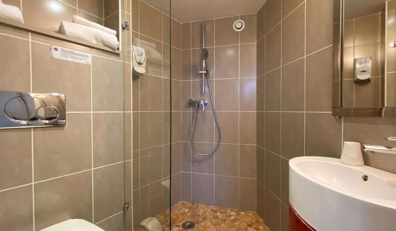 Charme Hotel, Montbeliard Sud 外观 照片