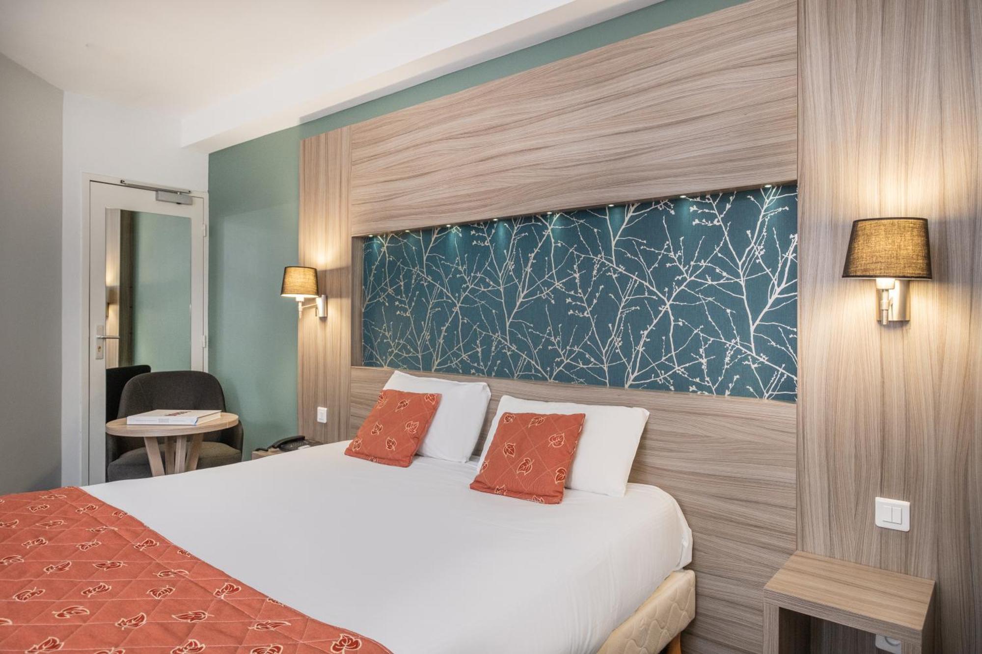 Charme Hotel, Montbeliard Sud 外观 照片