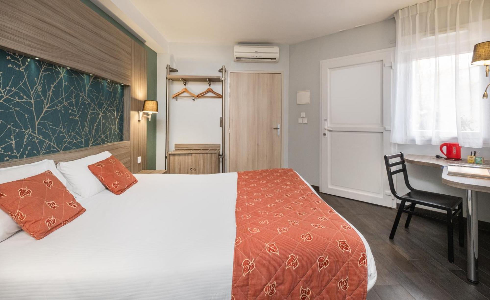 Charme Hotel, Montbeliard Sud 外观 照片