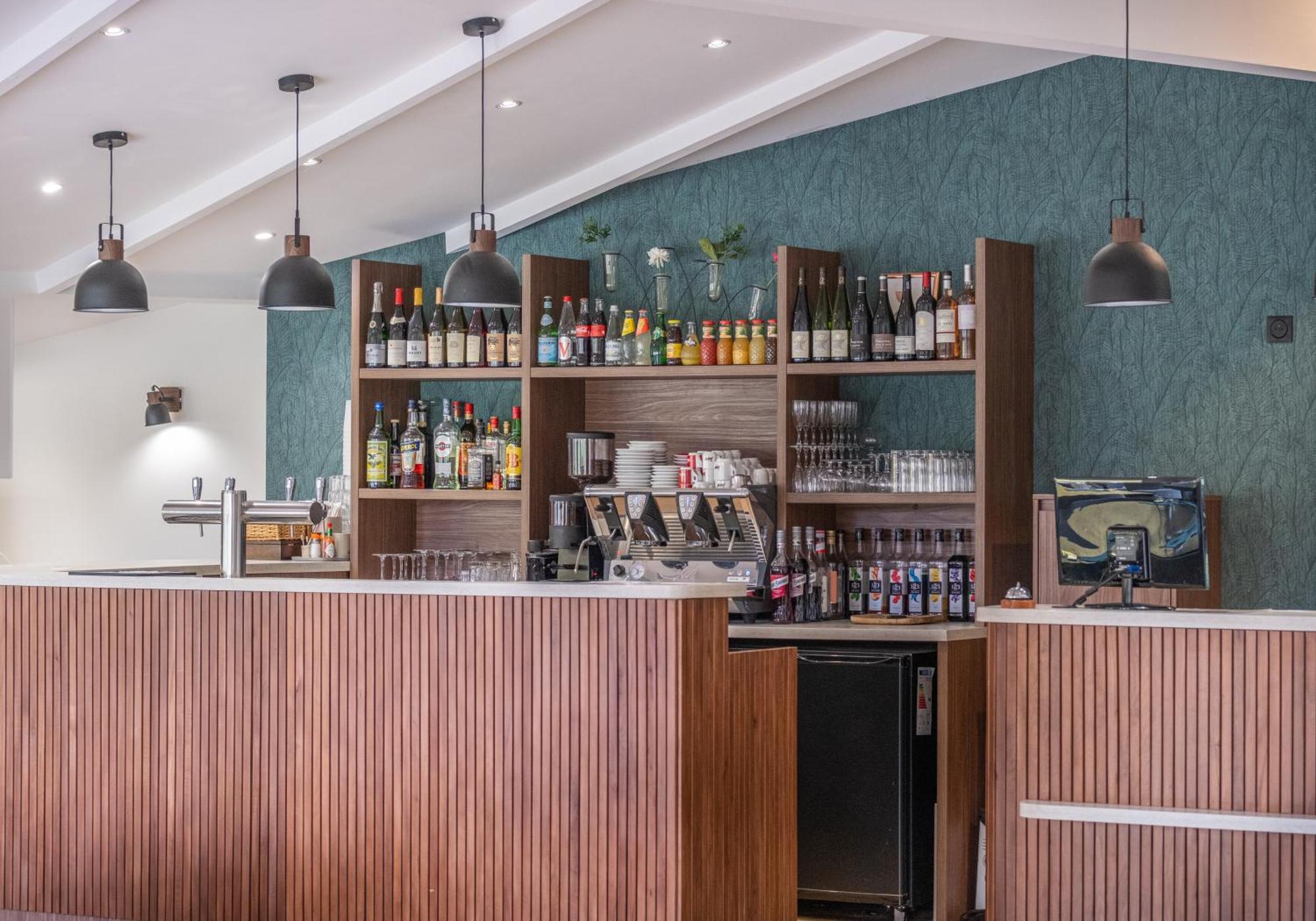 Charme Hotel, Montbeliard Sud 外观 照片