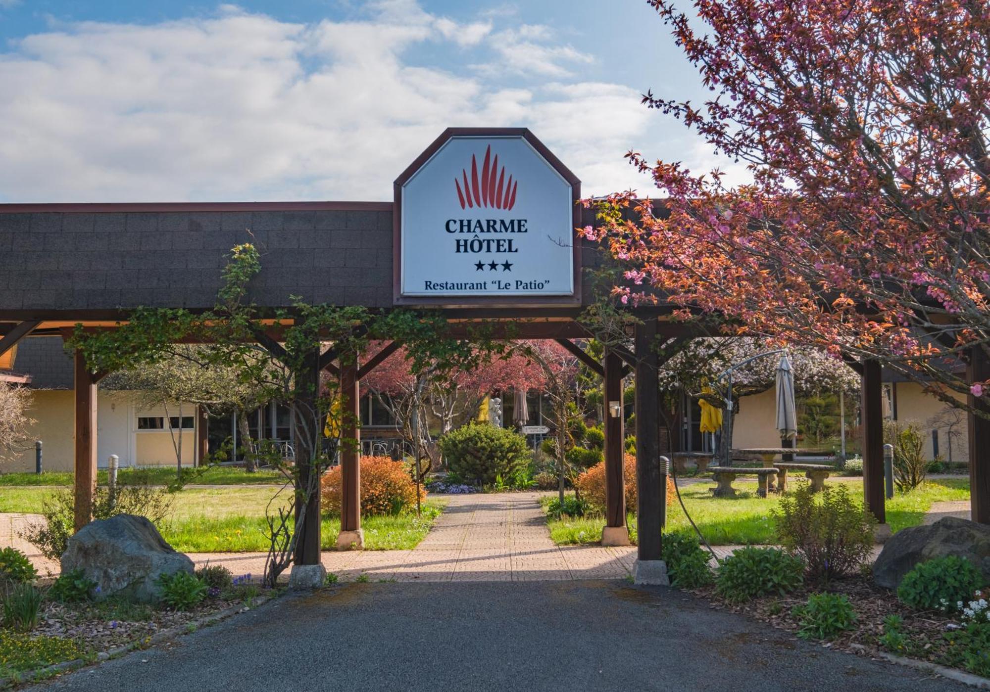 Charme Hotel, Montbeliard Sud 外观 照片
